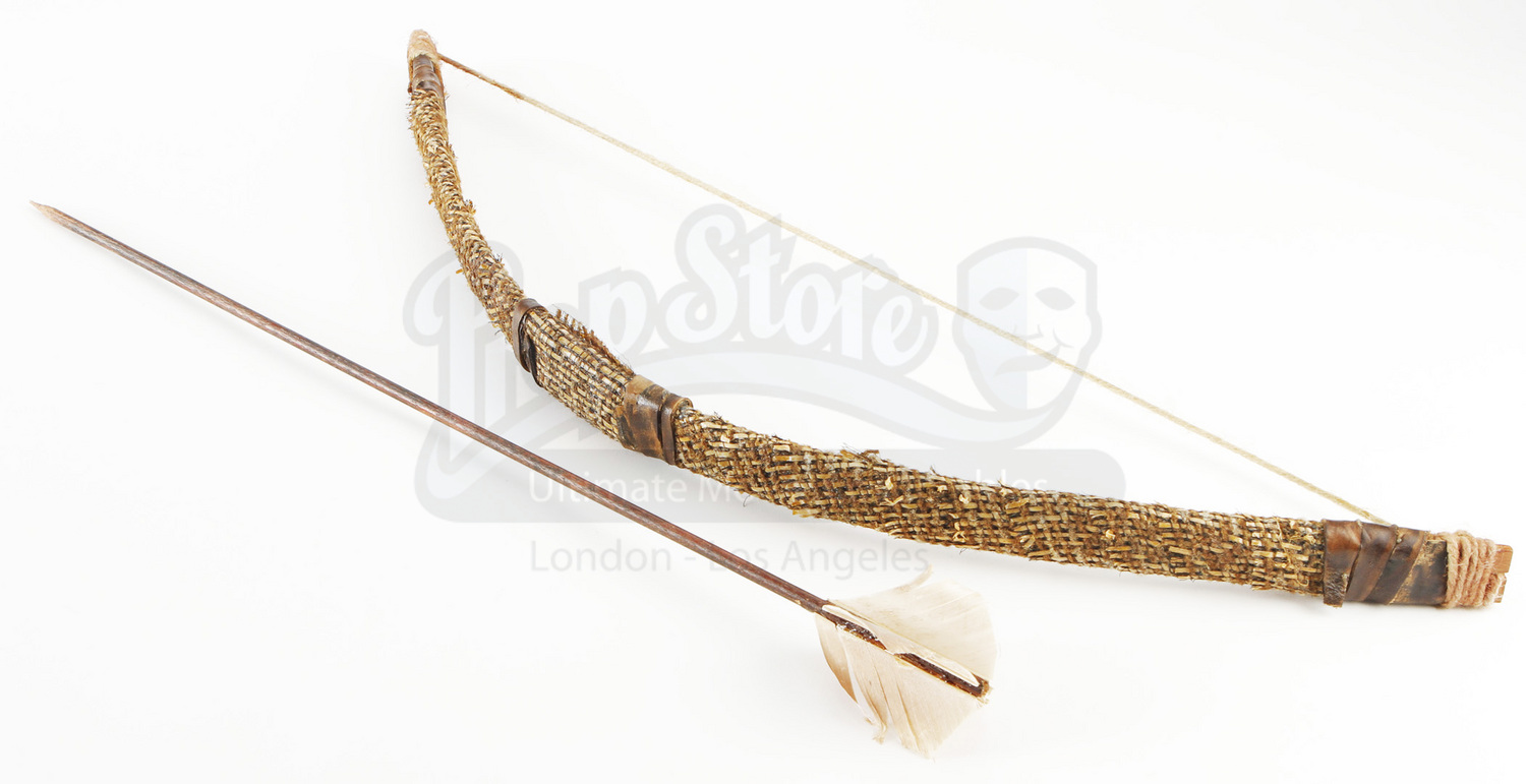 Curleys MacKay) Bow and Arrow Prop Store Ultimate Movie