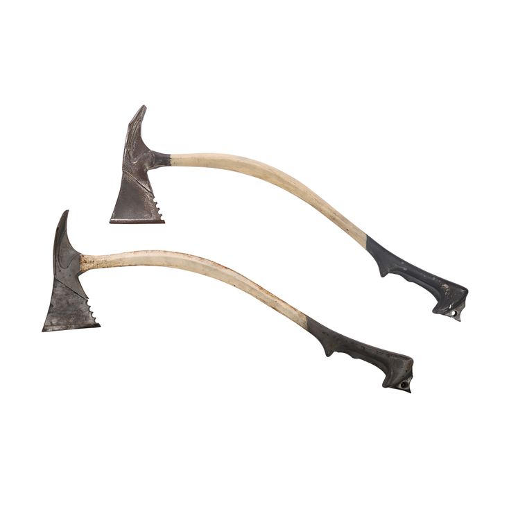Lot 1207 - Dr. Elizabeth Shaws (Noomi Rapace) Stunt and Hero Axes ...