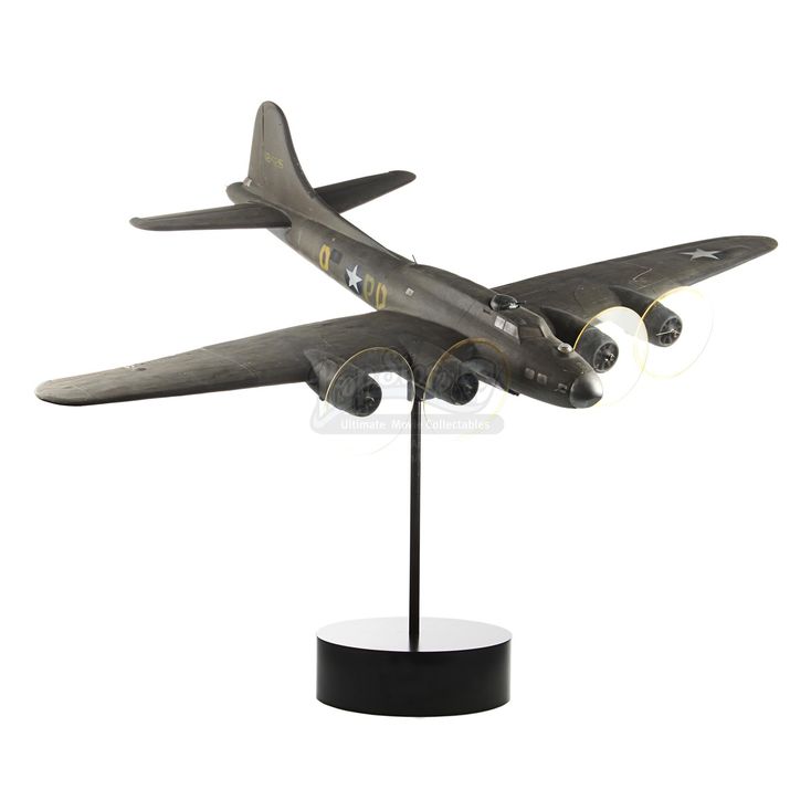 Miniature B-17F Aircraft | MEMPHIS BELLE (1990)