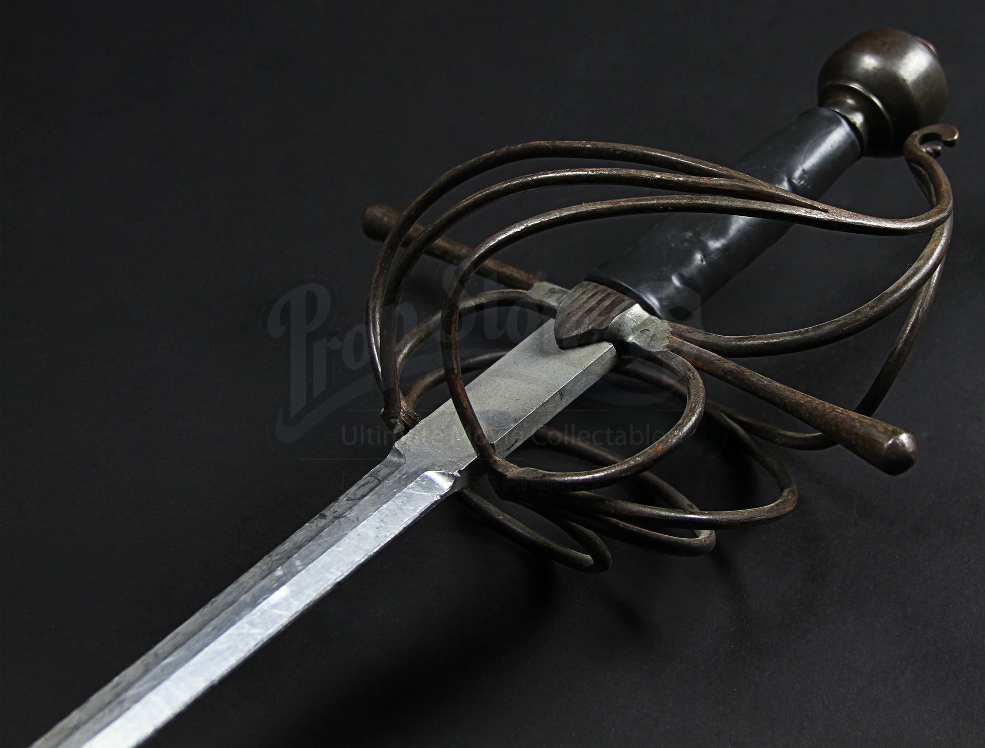 рапира грейсвандир. занпакто рапира. 3 рапиры. шпага рапира сабля. 3 рапиры.