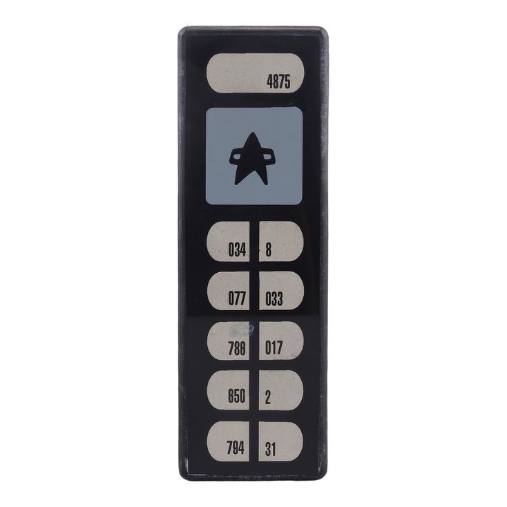 Lot # 1432: STAR TREK: FIRST CONTACT (1996) - Michael and Denise Okuda ...