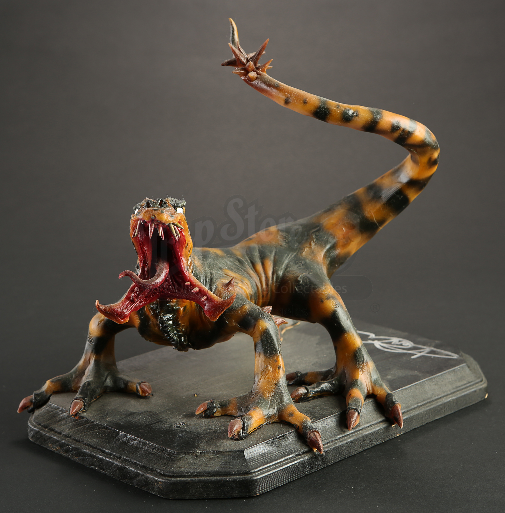 Signed M.U.T.O. Version 1 Prototype Maquette Prop Store Ultimate