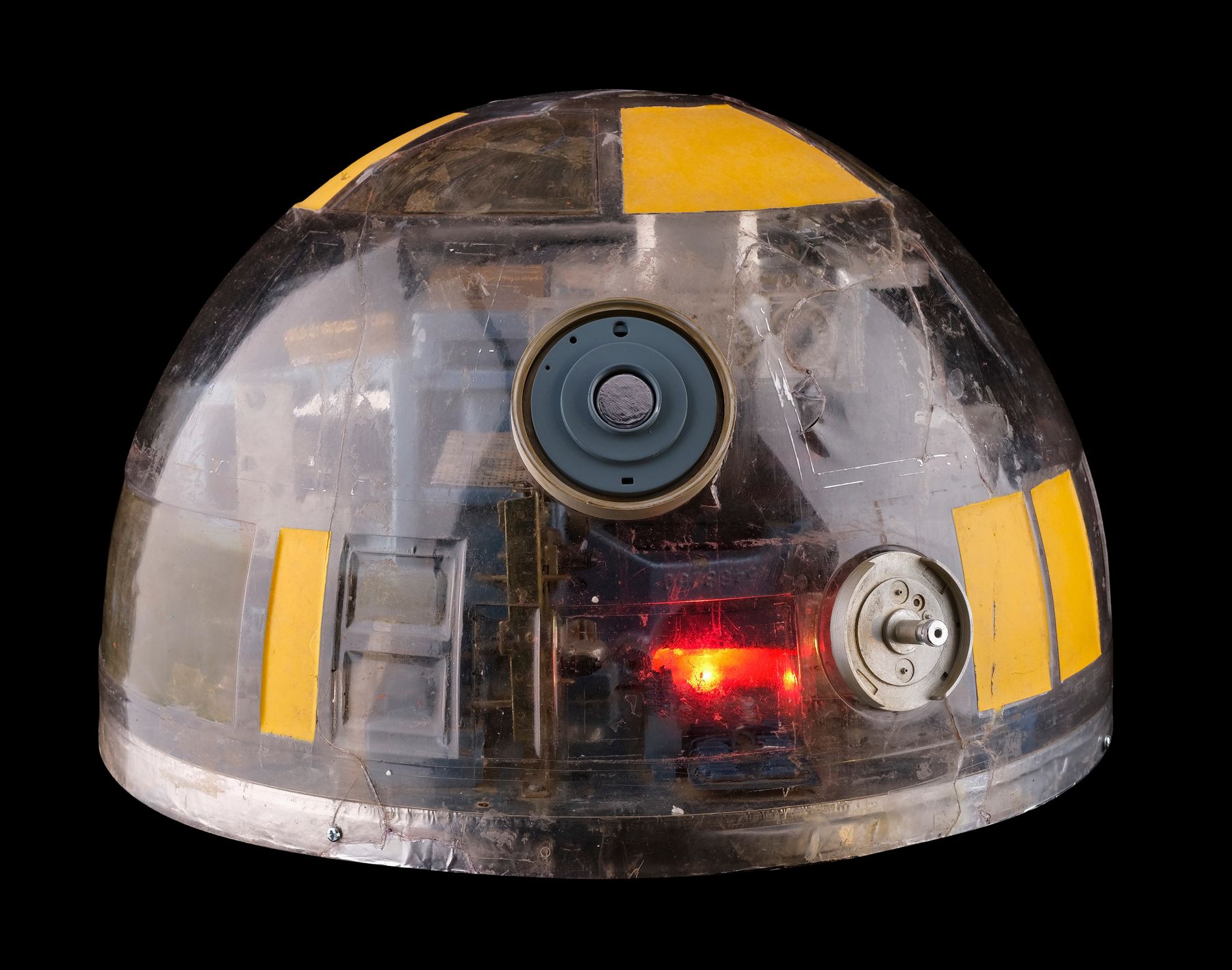 362. Light-Up R3-Series Astromech Droid Head ### STAR WARS: THE EMPIRE ...