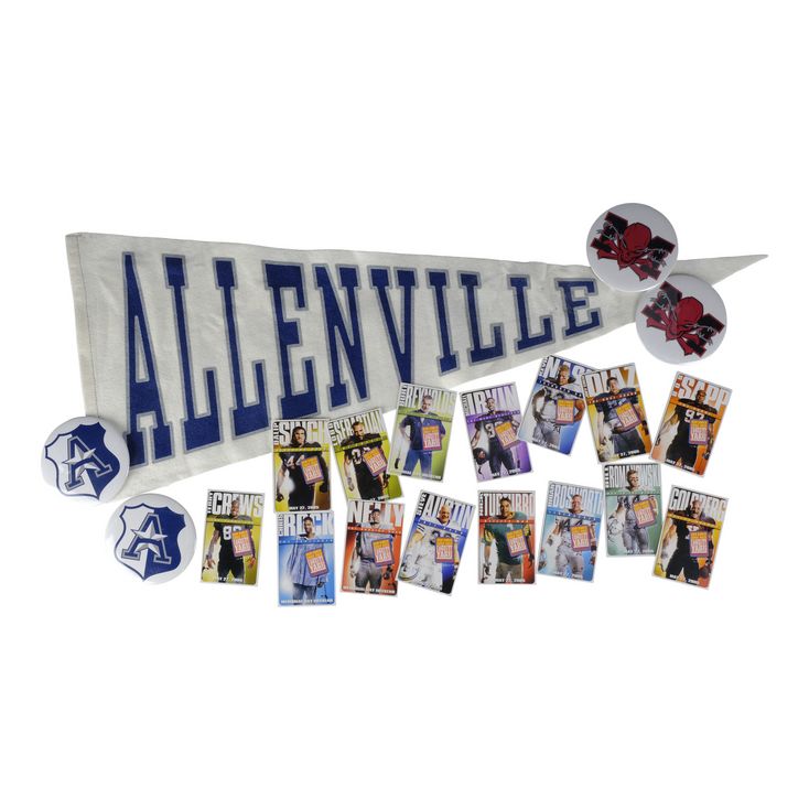 Lot # 1378: THE LONGEST YARD (2005) - Set of Buttons and Pennant with ...