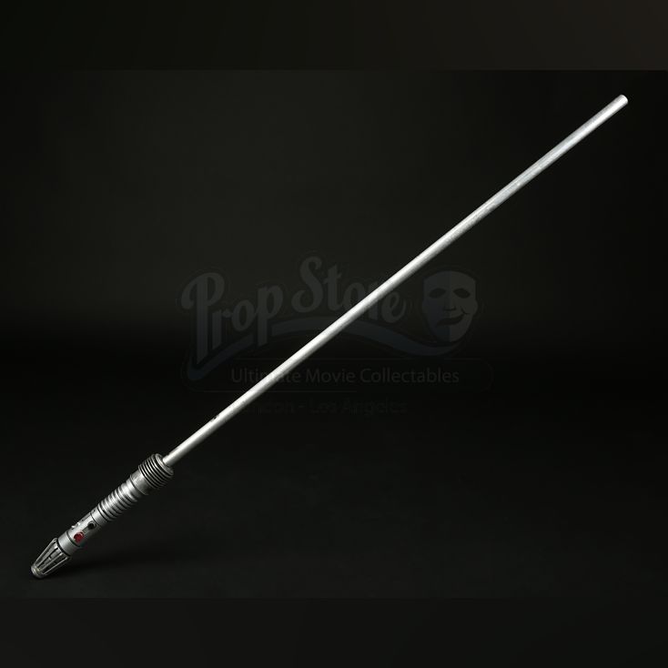 Luminara Lightsaber STAR WARS ATTACK OF THE CLONES (2002)