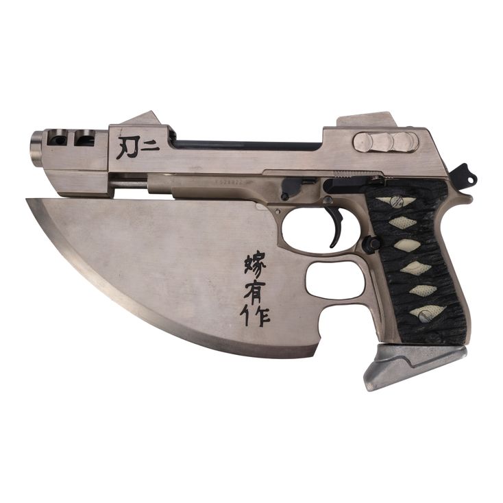 Lot # 948: BLADE II (2002) - Reinhardt's (Ron Perlman) Bladed Pistol ...