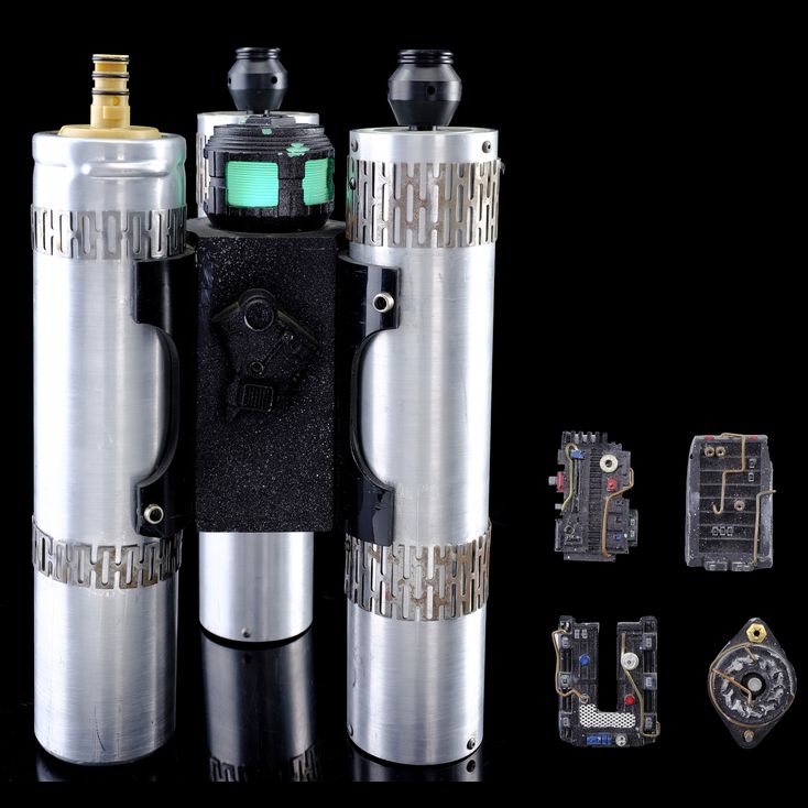 Light Borg Lot 1189 - Light-Up Borg Emergency Beacon and Synaptic Relays | STAR ...