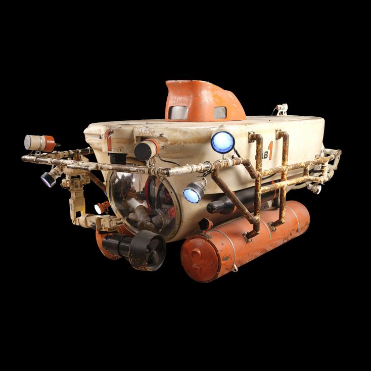 Lot 4 LightUp 14Scale Submersible Cab One Submarine Model Miniature