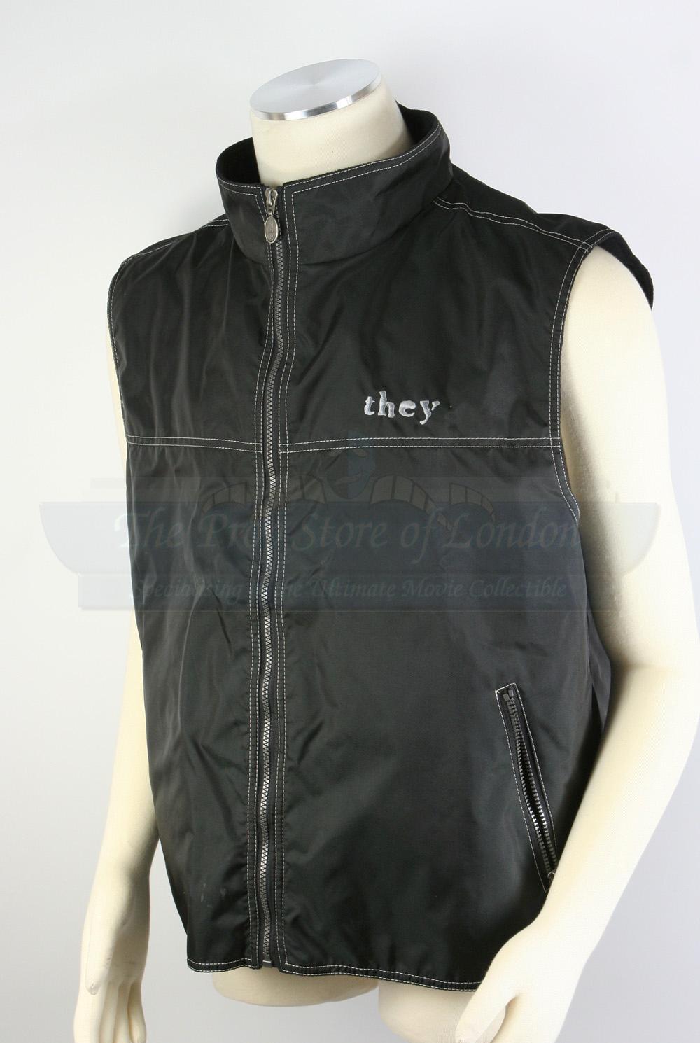 Crew Vest Prop Store Ultimate Movie Collectables