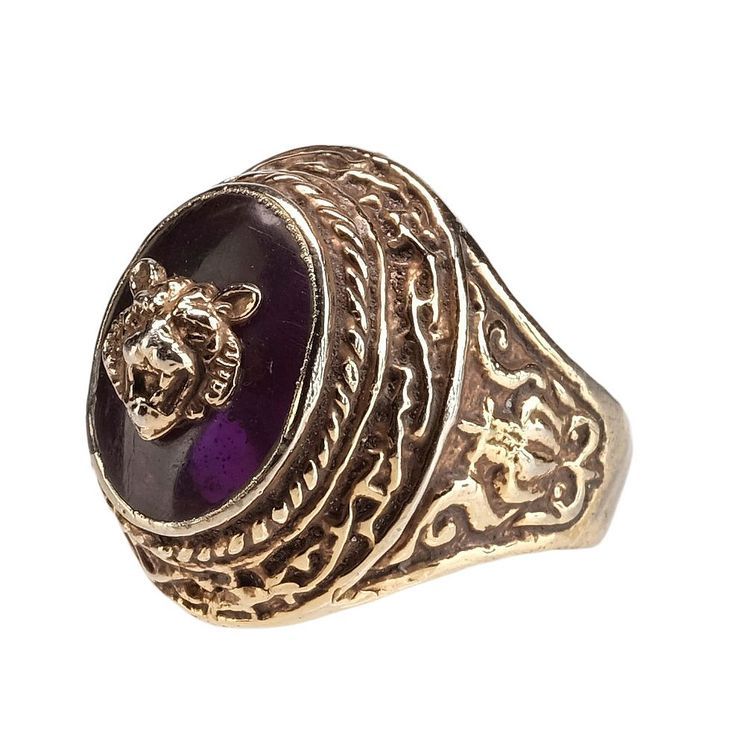 297. Captain Hector Barbossas (Geoffrey Rush) Screen-Matched Ring ...