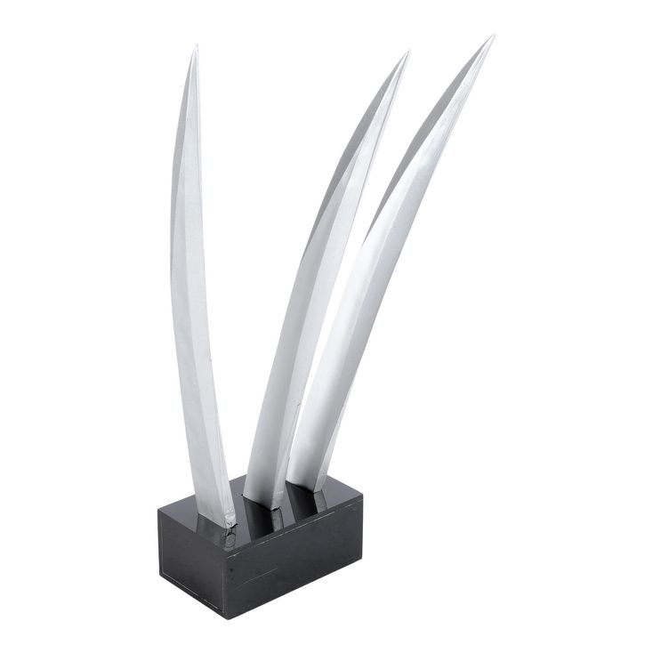 Lot 981 - Wolverines (Hugh Jackman) Production-Made Adamantium Claw