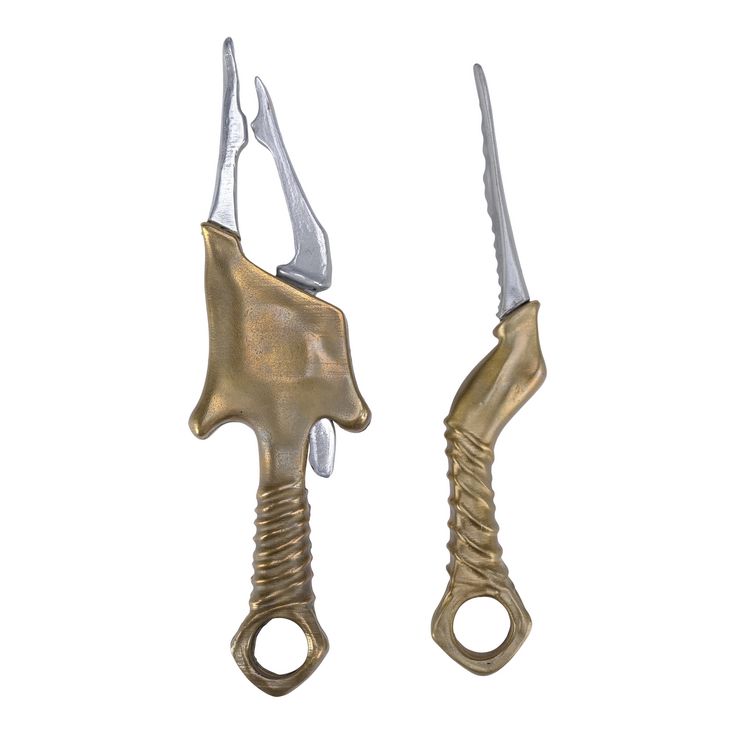 Lot 1405 Quantum Realm Dinner Utensils ANTMAN AND THE WASP