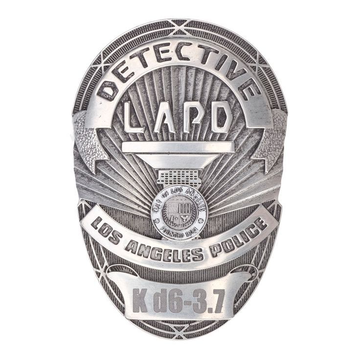 8. K's (Ryan Gosling) Detective Badge ### BLADE RUNNER 2049