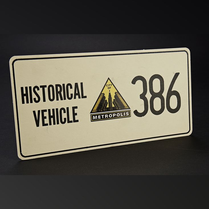 Historical Vehicle Metropolis License Plate LOIS & CLARK THE NEW
