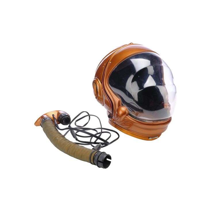 Lot 533 THE ADVENTURES OF PLUTO NASH (2002) Pluto Nash's (Eddie Murphy) Helmet