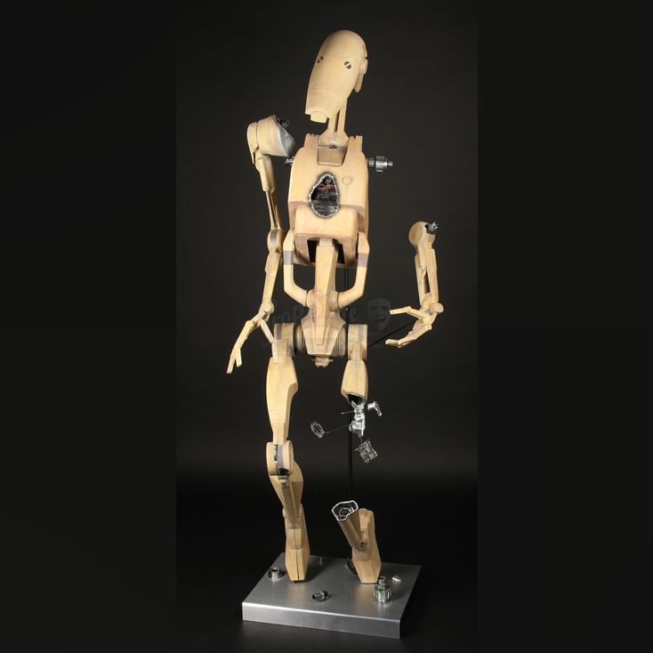 Battle Droid Display | STAR WARS: THE PHANTOM MENACE (1999)