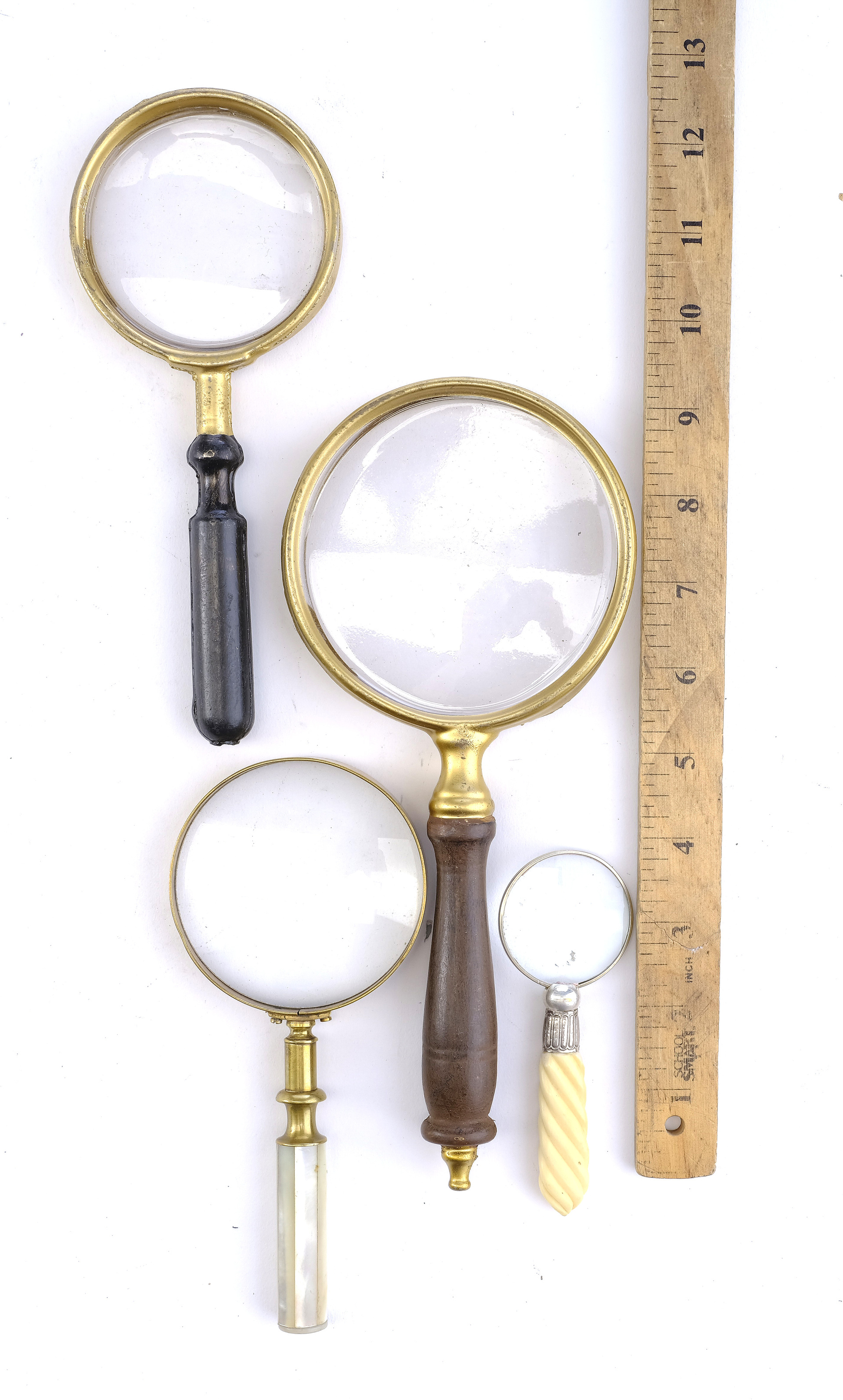 Lot 827 - Set of Sherlock Holmes Magnifying Glasses | HOLMES & WATSON ...