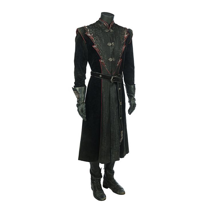 Lot 53 Prince Daemon Targaryens (Matt Smith) Screen-Matched Dragon ...