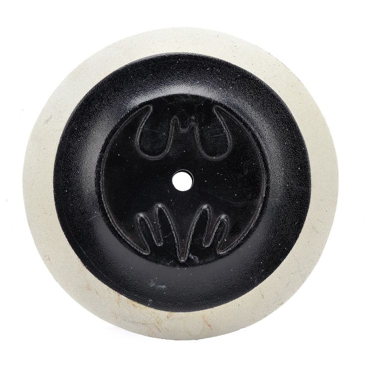 Lot 584 - Batmobile Batdisc | BATMAN RETURNS (1992)