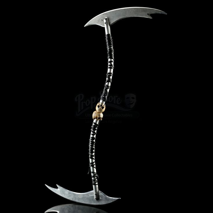 Scythes DualSided Scythe MARVEL'S IRON FIST (20172018)